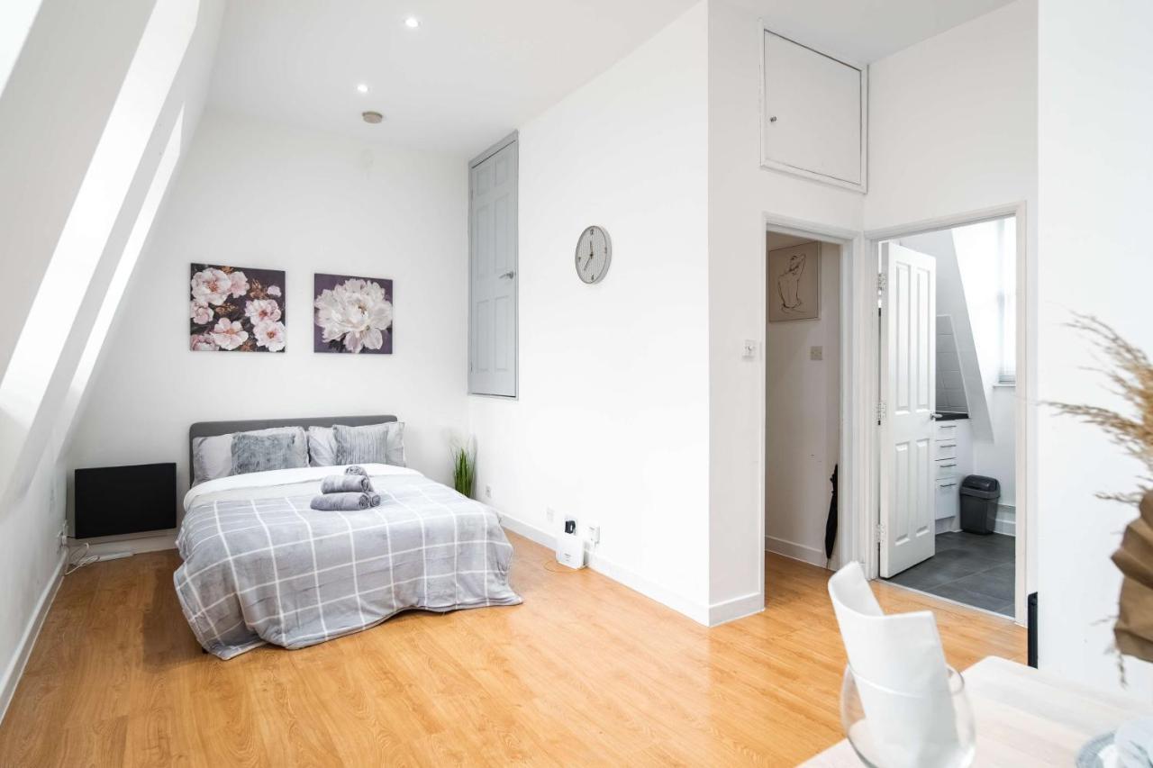 Livestay-Fabulous One Bed Apartments On Covent Garden London Bagian luar foto