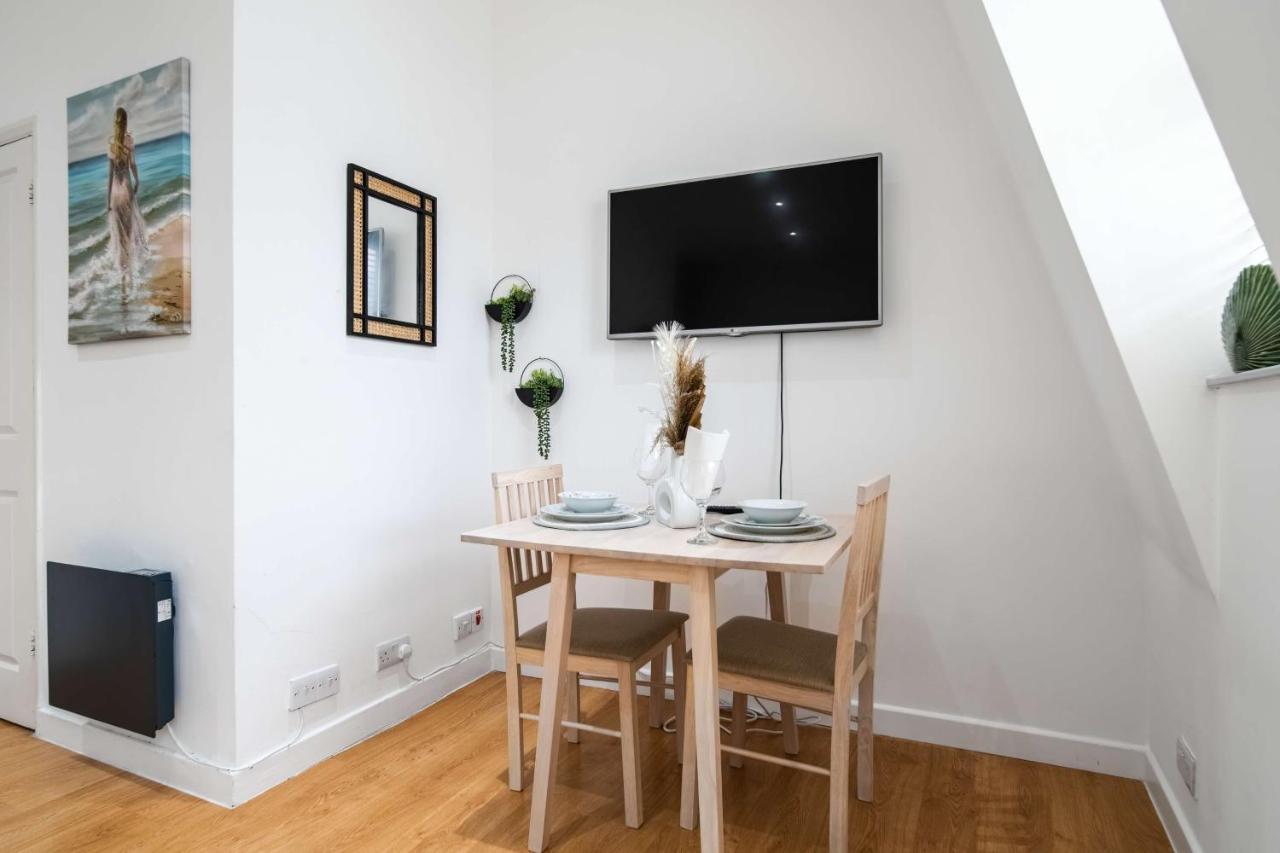 Livestay-Fabulous One Bed Apartments On Covent Garden London Bagian luar foto
